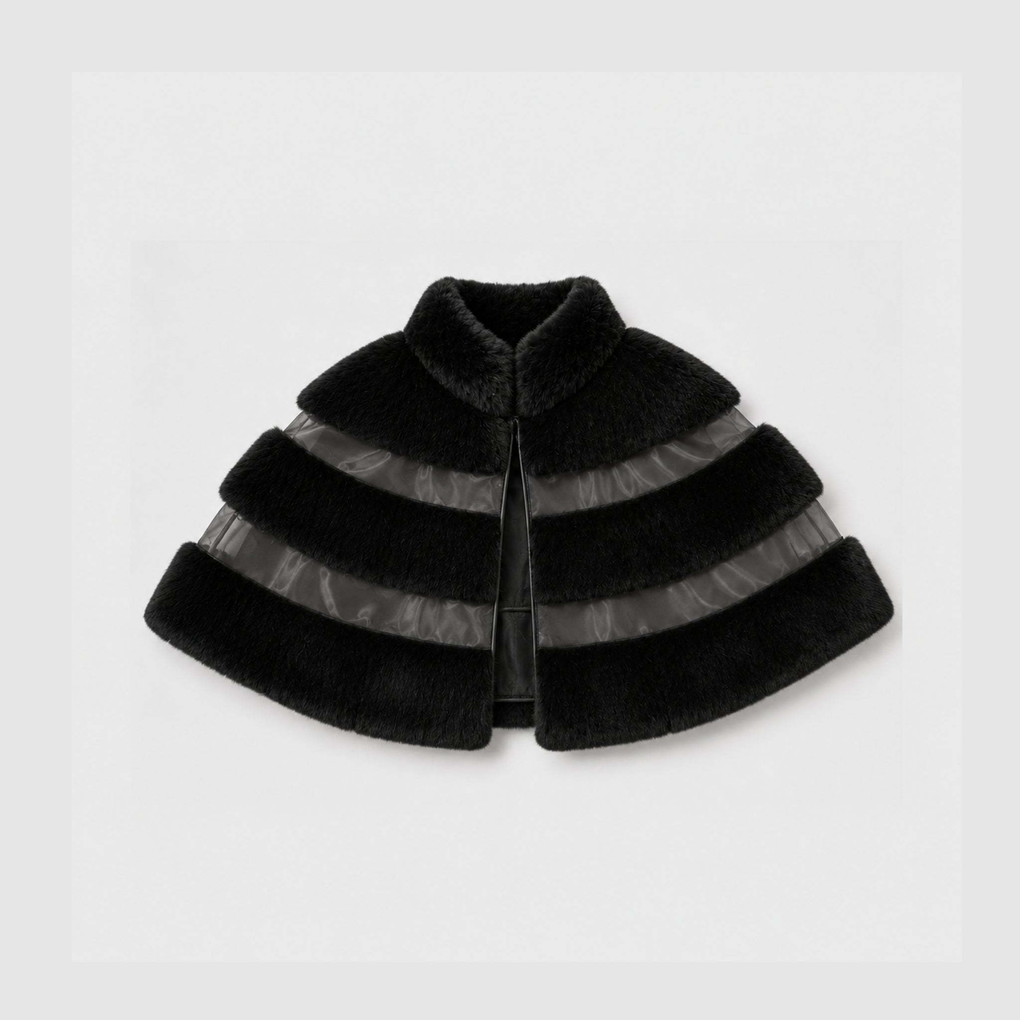 Pelerine Organza e Pele de Lebre