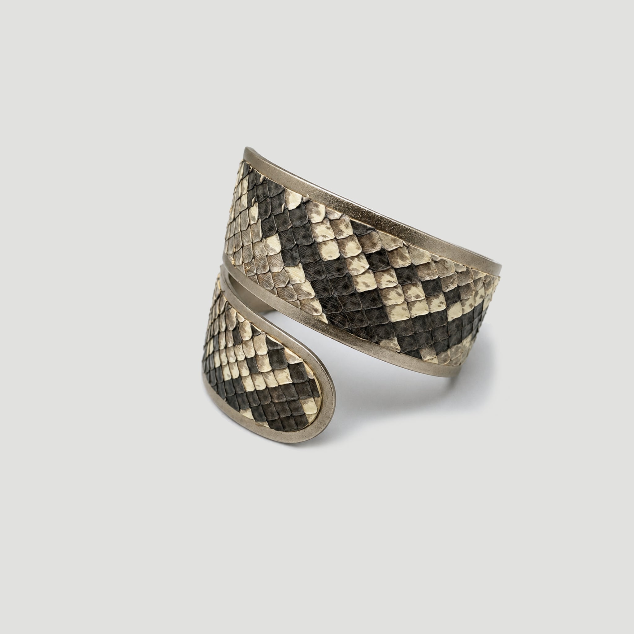 BRACELETE REPTIL COURO DE PYTHON
