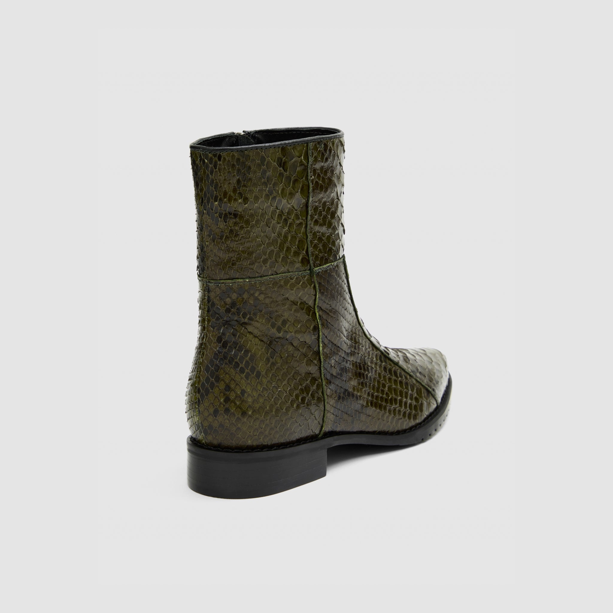 Bota Clássica Couro Python