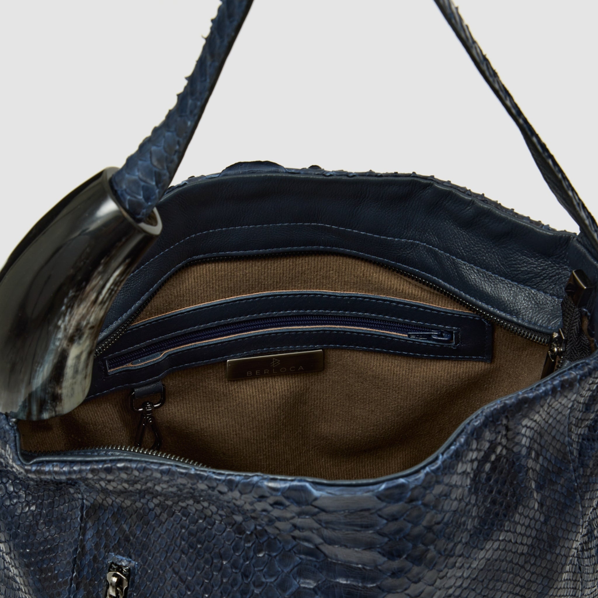 Bolsa Poconé Couro Python