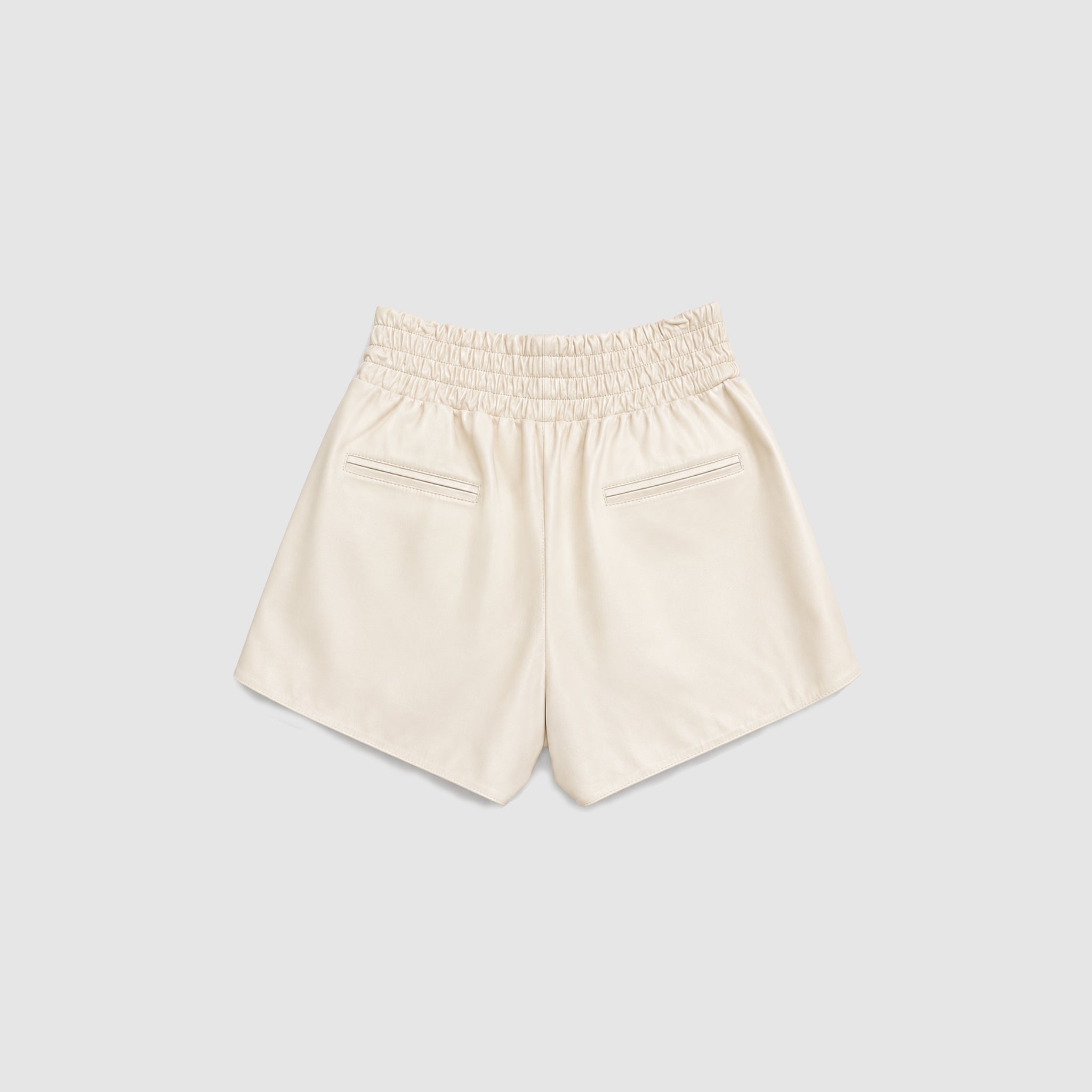 Shorts em Couro Legítimo