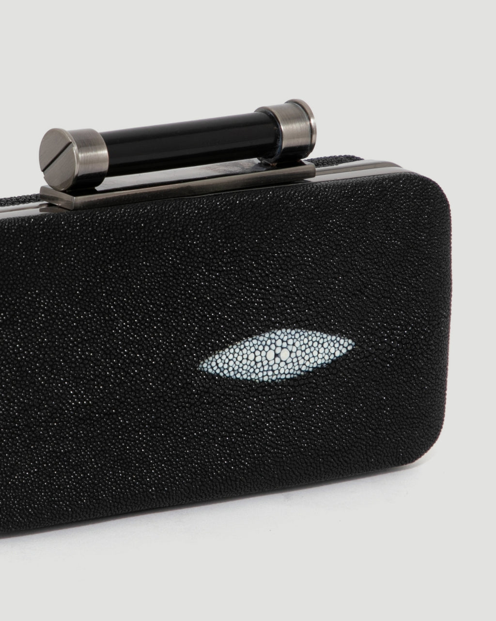 Clutch Aracá Couro Arraia