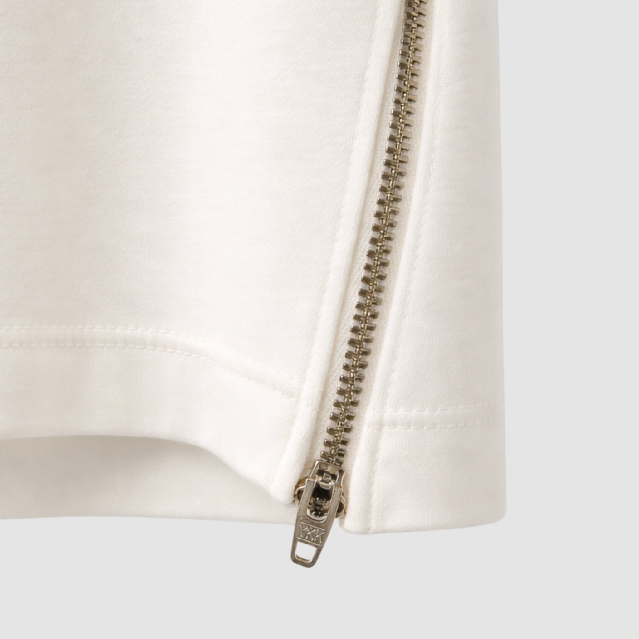 Camiseta Oversized Zíper
