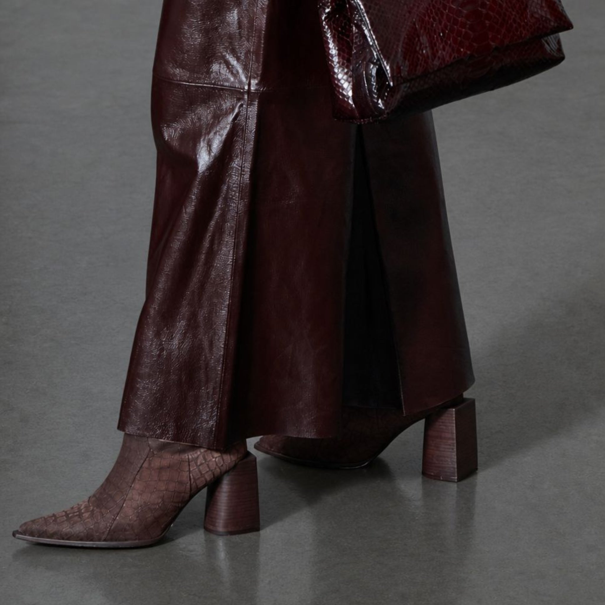 Bota Texana Croco Camurça
